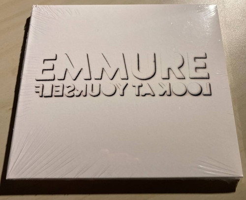 Emmure look yourself - emmure,