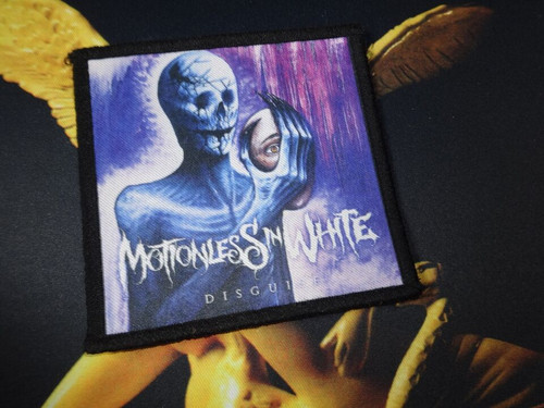 Motionless white patch - in,