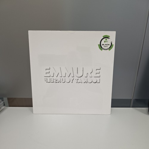 Emmure look yourself - :,